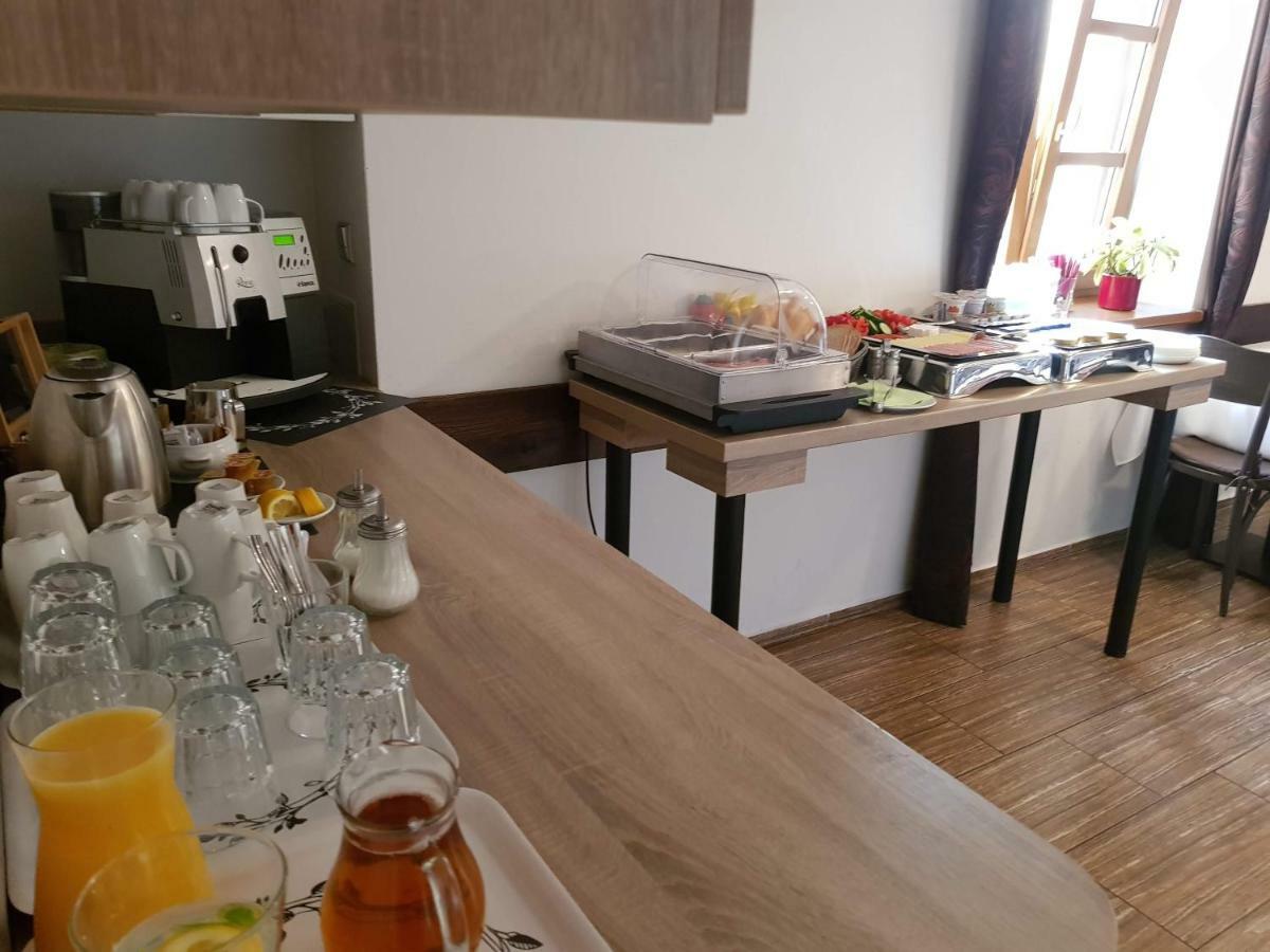 Restaurace A Penzion Bludovecek 외부 사진